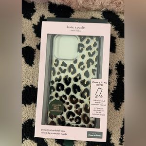 NWT Kate Spade iPhone 14 Max Pro MagSafe Cheetah Case